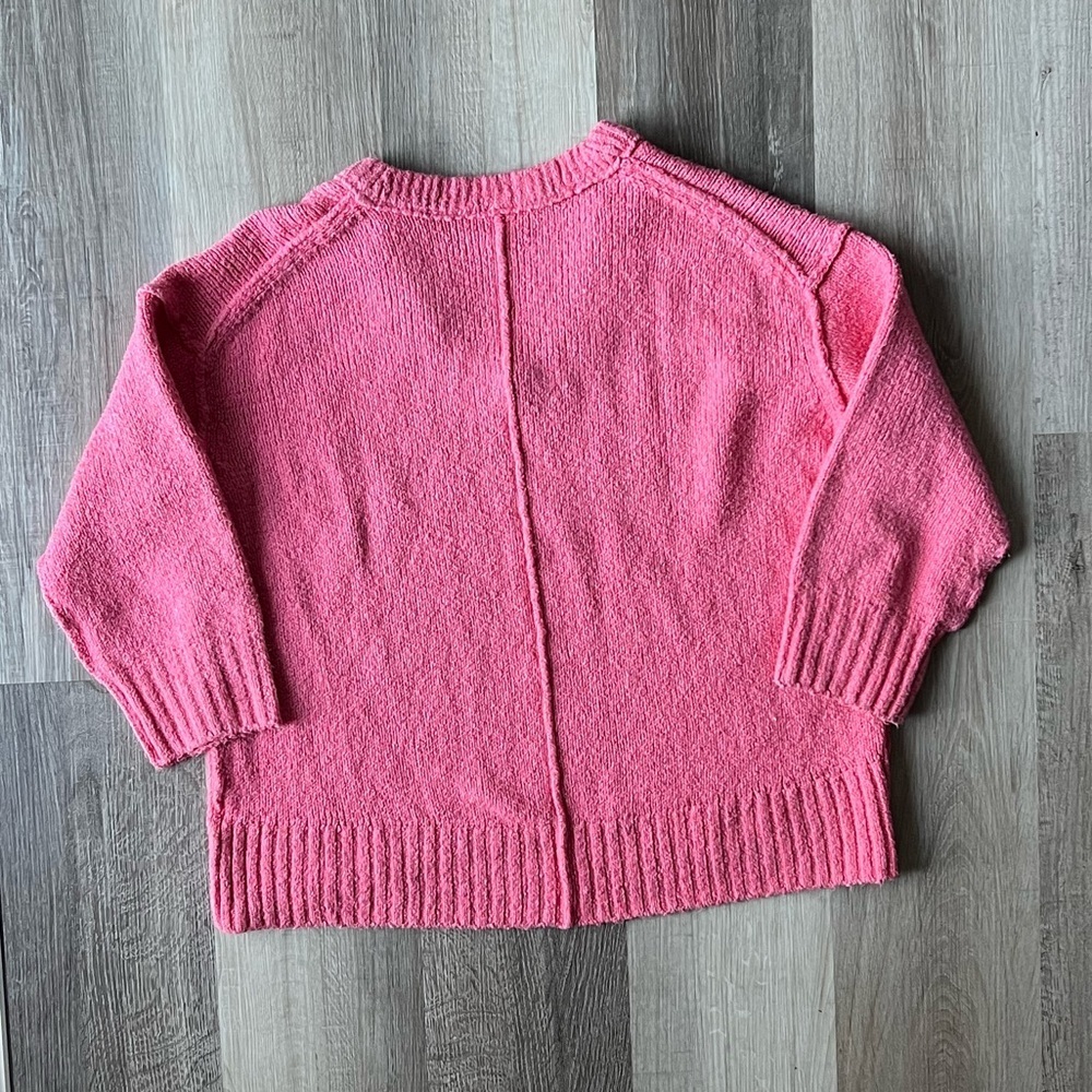 Free People Coral Pink V-Neck Oversized Sweater - Picture 13 of 13